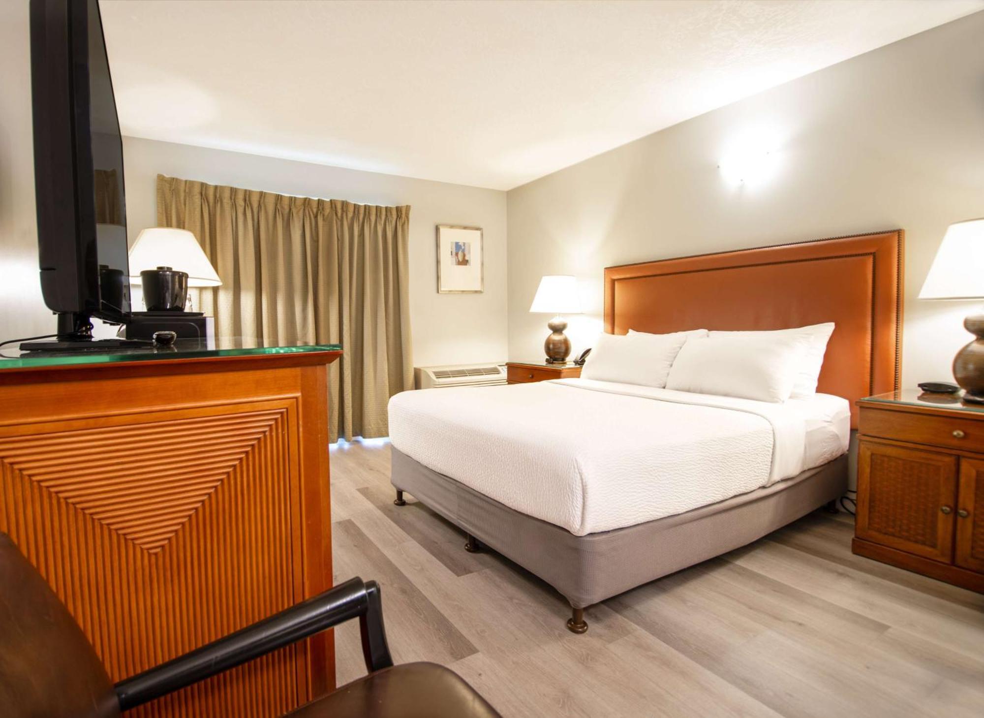 Coast Parksville Hotel 外观 照片