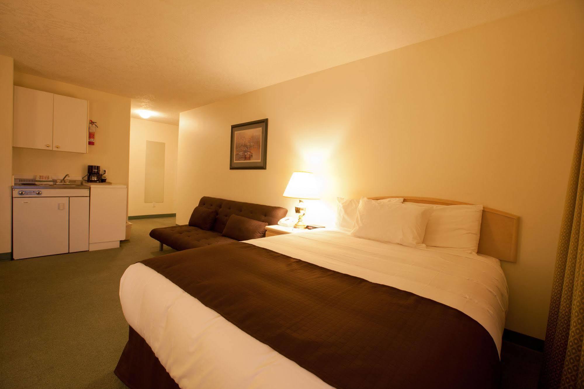 Coast Parksville Hotel 外观 照片